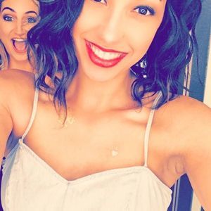 Meet your Posher, Talia